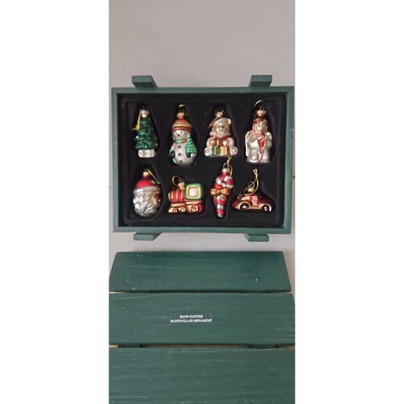 (8) Mikasa Holiday Hand Painted Blown Glass Christmas Ornaments In Green Crate - Picture 1 of 10